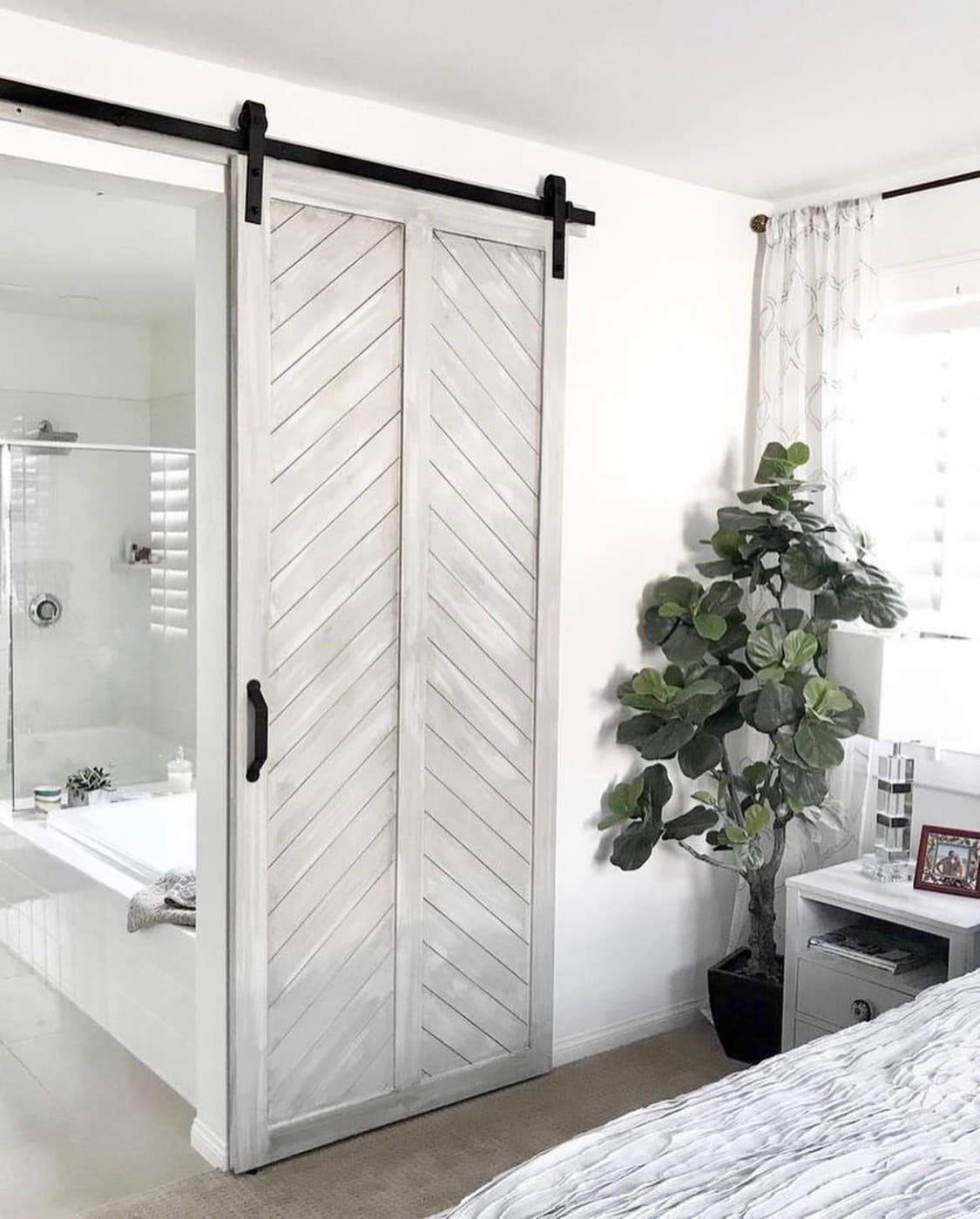 Bir mekana girişin ana elemanı:kapılar